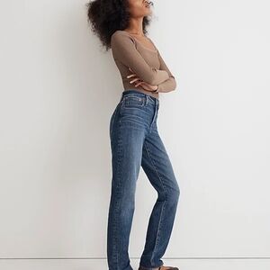 🏷️ NWT: The Petite Perfect Vintage Jean - Size 24P
